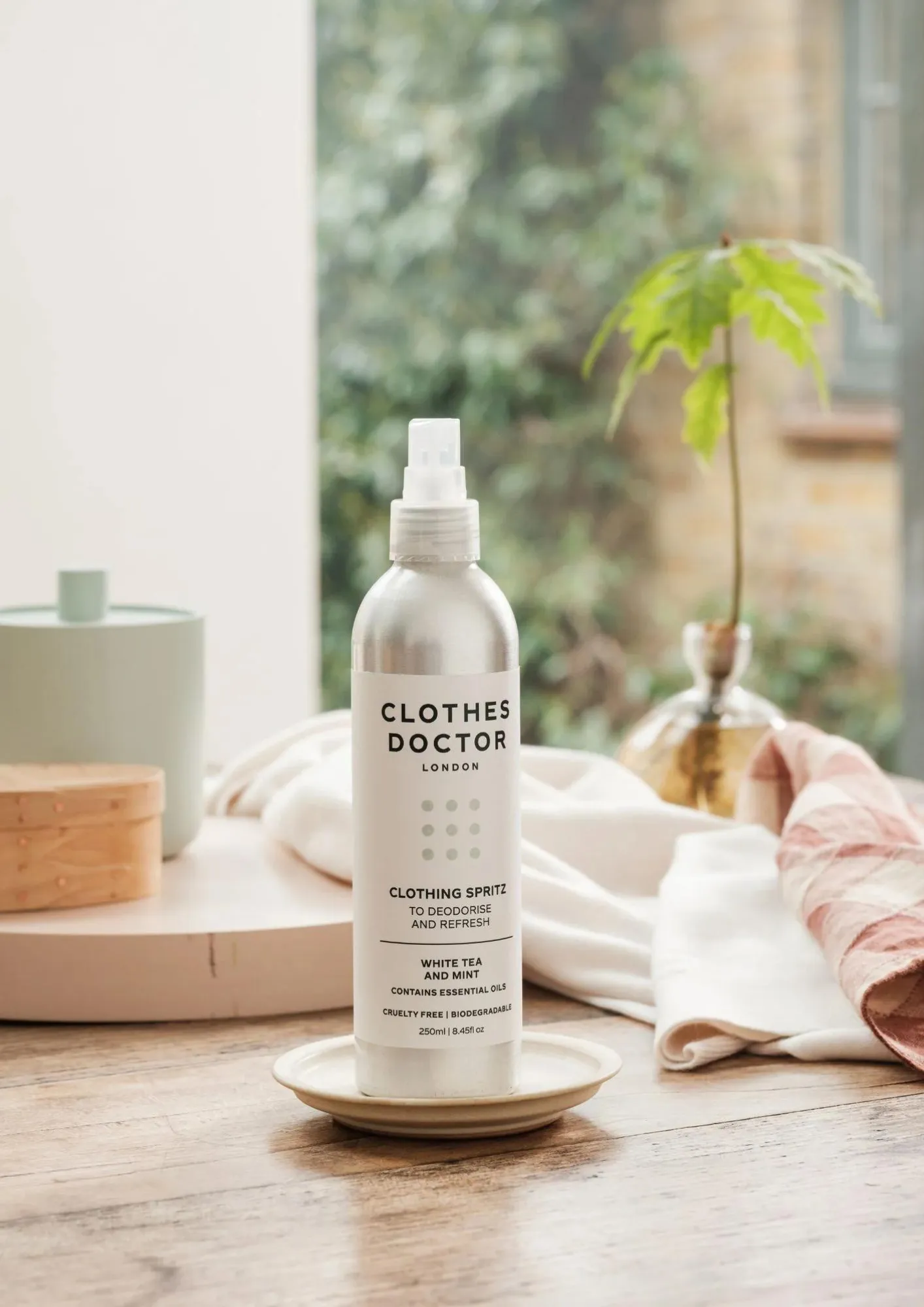 Clothing Spritz - White Tea and Mint