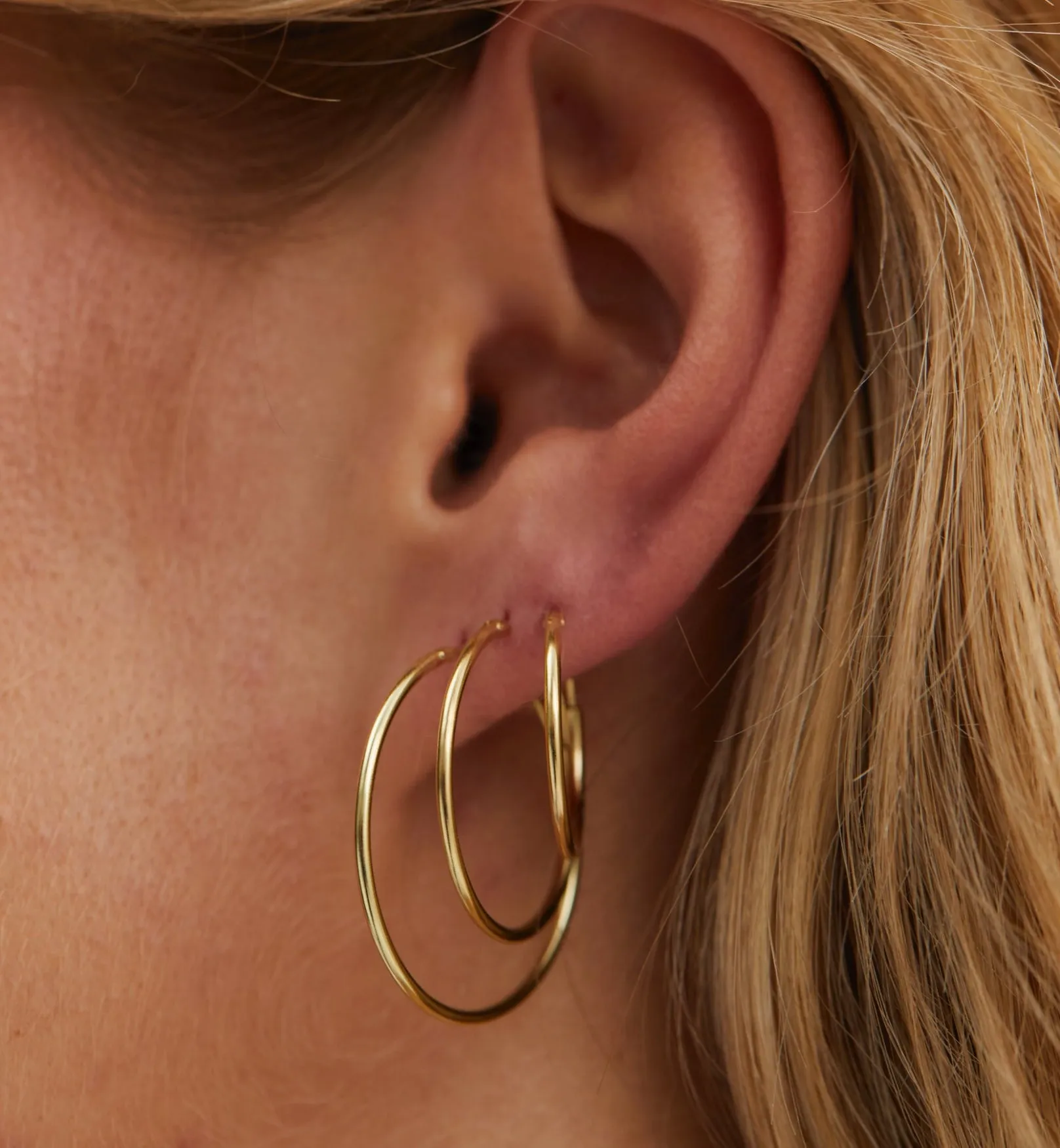 Single Plain Ring Earring